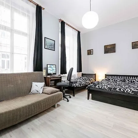 In 31434 Apartment Prag